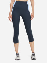 Load image into Gallery viewer, ON-Women&#39;s-Movement 3/4 Tights
