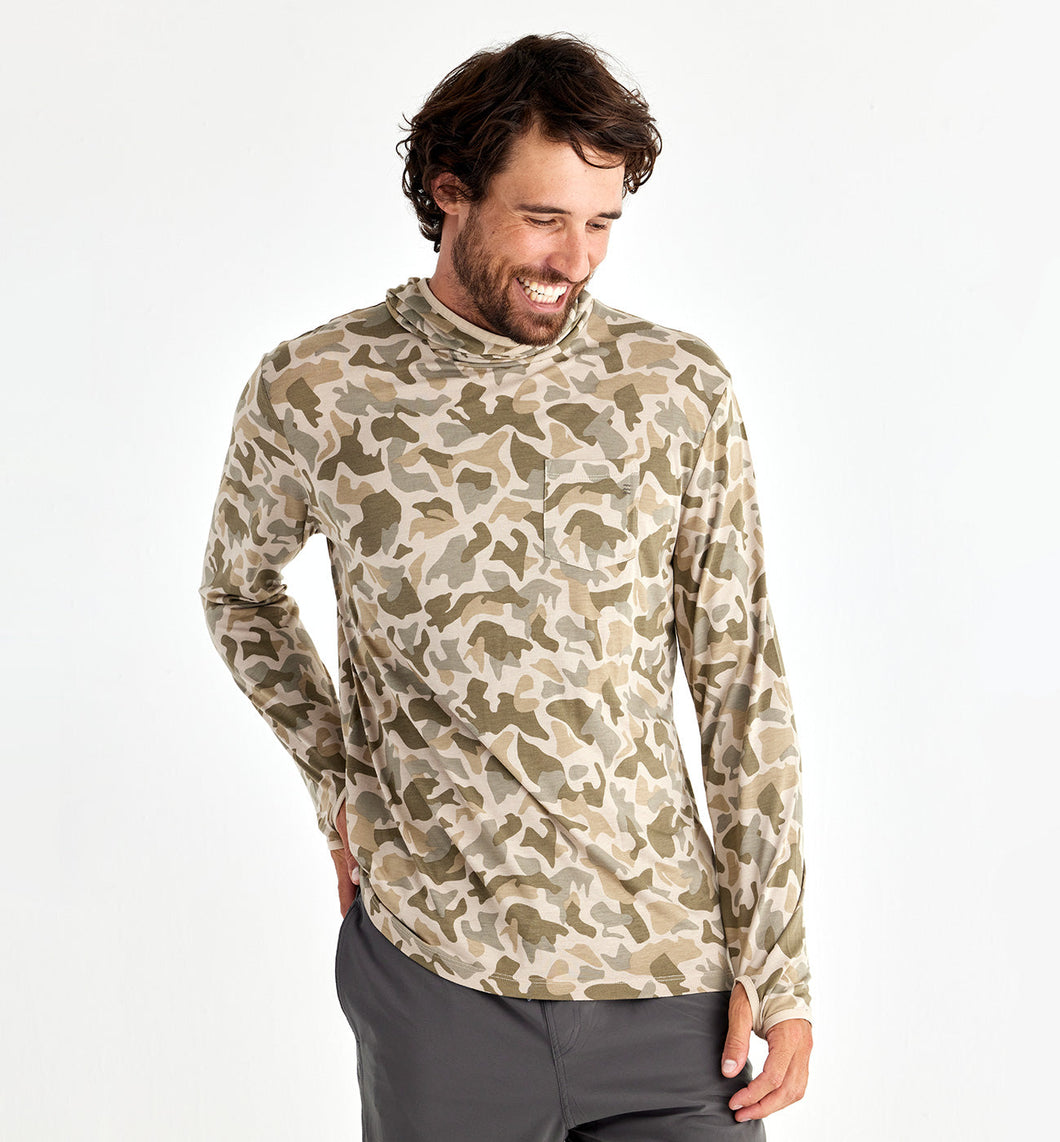 Free Fly | Lightweight Hoodie | Barrier Island Camo