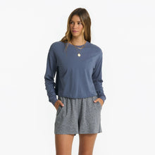 Load image into Gallery viewer, Vuori-Women&#39;s-Coast Tee L/S
