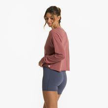 Load image into Gallery viewer, Vuori-Women&#39;s-Coast Tee L/S
