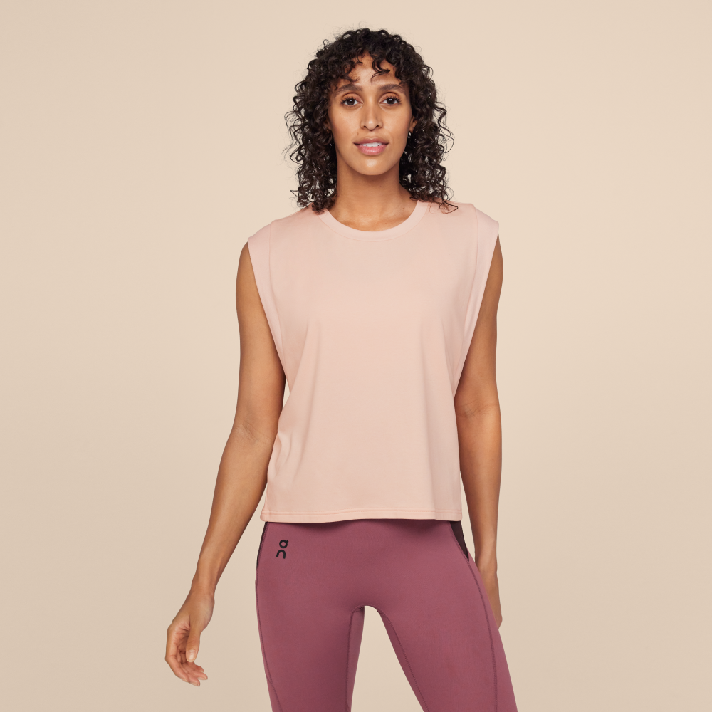 ON-Women's-Focus Crop